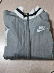 ナイキ ウーブン ジャケット S サイズ