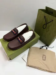 GUCCI 正規品 メンズ ドライビング シューズ ローファー