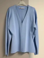 ザラ バックル LINE カーディガン ライトブルー 一回 短時間 着用