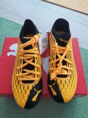 PUMA(プーマ) キッズ サッカーシューズ 新品 230