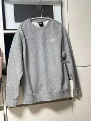 L ／ Nike(ナイキ） パーカー