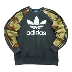 (即配) adidas ファイヤーバード ビックロゴ カモフラ スウェット