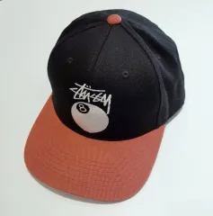 STUSSY 8ボール ベースボールキャップ (ブラック)