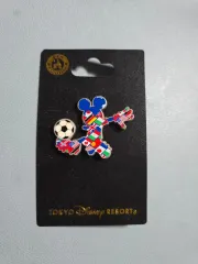 TOKYO 東京 Disney(ディズニー) リゾート ミッキー フットボール ピンバッジ 出品