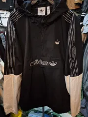 アディダス ハーフジップ