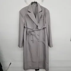 レディース77サイズ LOOKNONE 季節の変わり目 トレンチコート