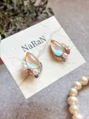 650≫ 【drop】揺らめく偏光カラー×ビジュー イヤリング