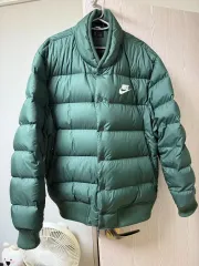 Nike(ナイキ） ダウンジャケット 出品