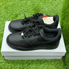 (250) ナイキ エアフォース 1 '07 ロー トリプル ブラック