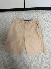 トミーヒルフィガー ベージュ ハーフパンツ