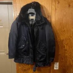 バーバリー 2重 ファー キルティング ダウン ジャケット 出品