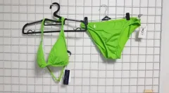 （新品）ポロラルフローレンビキニ水着（ M ）