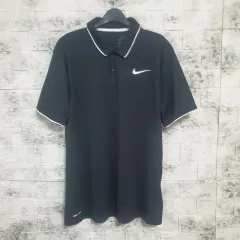 Nike(ナイキ） ドライフィット 黒 半袖Tシャツ