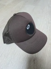 OS STUSSY(ステューシー) 8 ボール トラッカー キャップ ブラウン