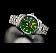 日本限定 ミッキーマウス時計