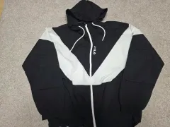 FILA ウインドブレーカー