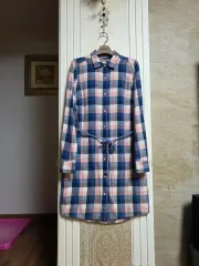 0412)Tommy Hilfiger トミーヒルフィガー ONE PIECE (サイズゆったりしている)