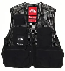 2026年最新】supreme cargo vestの人気アイテム - メルカリ