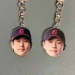 まとめ売り) ロッテ・ジャイアンツ U・ユ・カンナム + MINGI (ミンギ) キーホルダー 出品