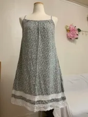 日本 ヴィンテージ 小花 柄 紐 ワンピース