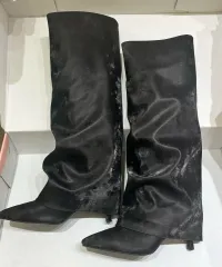 #1027 ポインテッドトゥ 8cm ヌバックレザー オーバロングブーツ 245 光沢ブラック