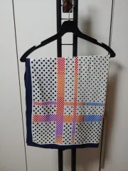 クリスチャン・ディオール シルクスカーフ