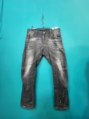 DSQUARED2 ブラックデニム ダメージ ペインティング デストロイ バイカーフィット デニム