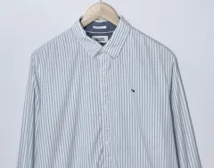 M （ 95 ） Tommy Hilfiger(トミーヒルフィガー) ボーダー柄 シャツ