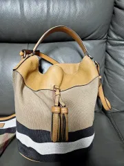 バーバリーバッグ