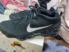 NIKE(ナイキ) ヴェイパーマックス 235