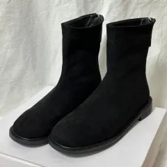 スエード ブーツ