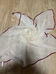 新品 スクエアスカーフ 薄いです マフラー スカーフ