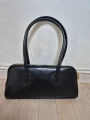 黒 バゲットバッグ