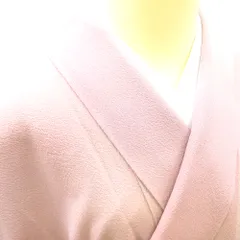 色無地 斉藤三才落款入り ちりめん ピンク紫ぼかし 正絹 一つ紋 三ツ違ひ鷹の羽紋 作家物 袷 仕立て上がり フォーマル 身丈156.2cmのサムネイル
