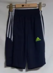 キッズ・アディダス 半ズボン 70 ( 130 )