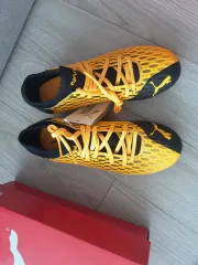 PUMA(プーマ) キッズ サッカーシューズ 新品 230