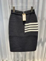 (36/新品) Thom Browne トム・ブラウン 四本サイドライン ウール レディース スカート ダークグレー