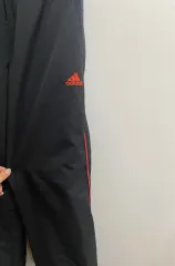 アディダス スウェットパンツ