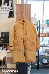 キッズ commencer 黄土色ダウンジャケット ロング丈 140サイズ