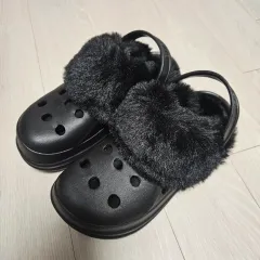 ベアパウ ファースリッパ 240 新品