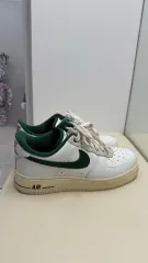 ナイキ エアフォース1 245