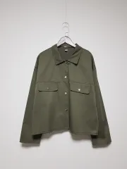 2 さまざまな色 オーバーサイズ ポケット ショート クロップド マウンテンパーカー ジャケット