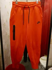 4 ／ 10 Nike(ナイキ） ジョガー パンツ M サイズ