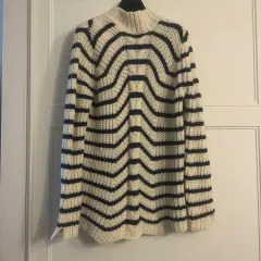 ZARA レディース オーバーサイズ ニット セーター