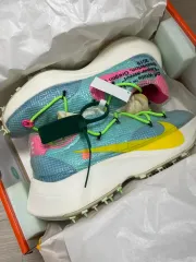 NIKE(ナイキ) x オフホワイト ヴェイパーストリート 260