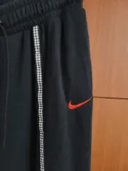 NIKE(ナイキ) 弱い 裏起毛 トレーニング ジョガーパンツ レディース M