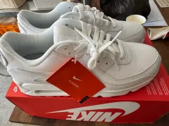 NIKE(ナイキ) エアマックス 90 トリプルホワイト 新品