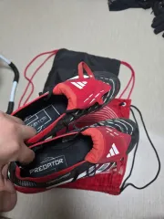 アディダス プレデター サッカーシューズ ブラック/レッド