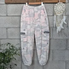 アディダス ジョガーパンツ