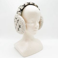 GUCCI GGロゴ ボア イヤーマフ 耳あて - メルカリ